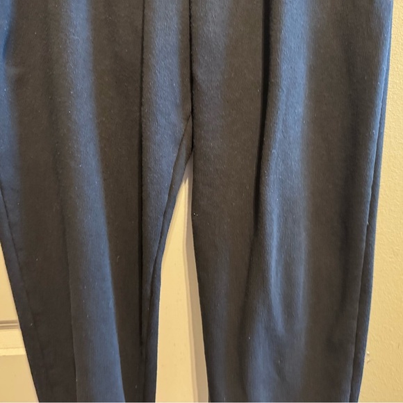 Victoria Sport elastic Waist Women’s Black Sweatpants Elastic Hem Pockets Sz M - Picture 3 of 10